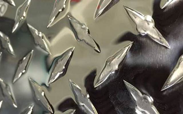 花紋鋁板材規格有哪些？常見種類有什么？